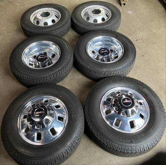 Sold (6) 2026 GMC Sierra 3500HD Dually Factory 18 Wheels Tires Rims OEM 8x210 Michelin