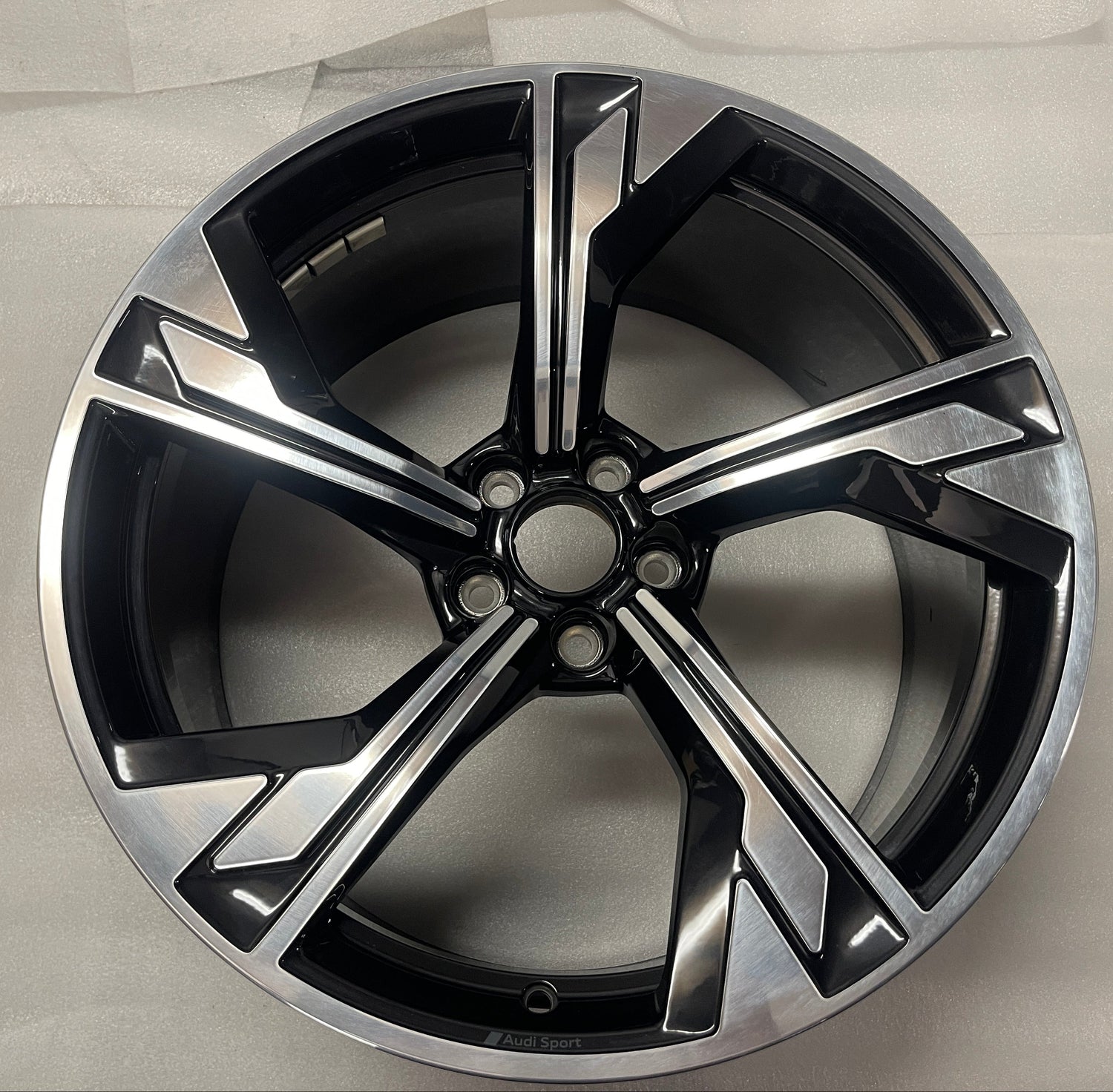 2019-2025 Audi RS5 OEM 20 Inch Machined Black Wheel Rim Single 8W0601025DR 59078