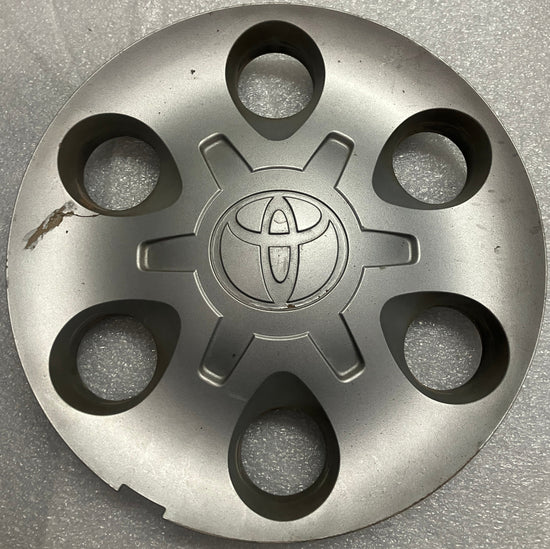 One Center Cap for 2000-2004 Toyota Tundra 426030C030 69395