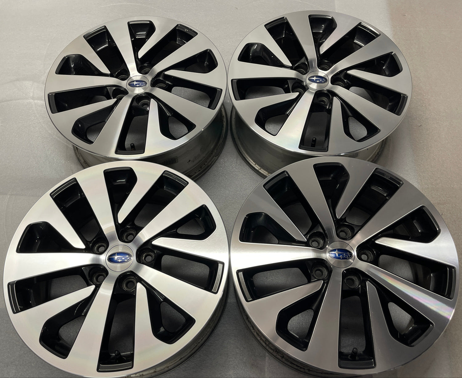 2015-2024 Subaru Outback OEM 17" Machined Face Dark Gray Wheel/Rim Set of 4 Original 28111AN04A