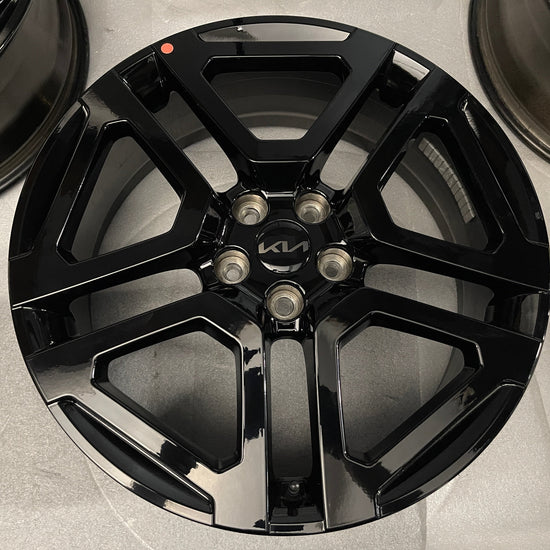2023 2024 2025 2026 Kia Telluride OEM 20" Gloss Black Wheel Rim 20x7.5 5x114.3 +49.5mm | 52910-S9840 74721