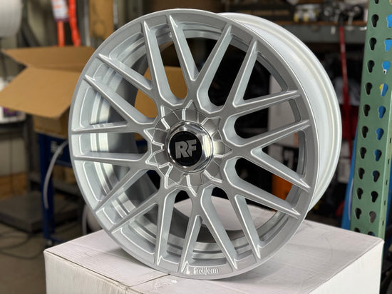Four Rotiform R140 RSE Silver 19x8.5 5x114.3/ 5x112 +45mm R140198542+45 with Aero disc