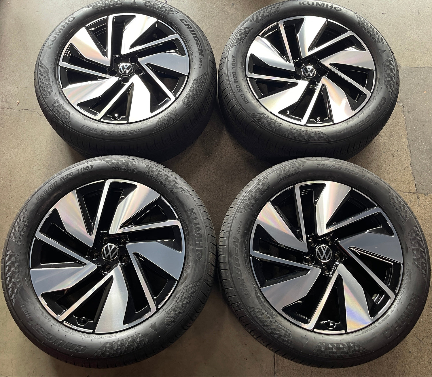 2024-2026 Volkswagen Atlas Factory 20" Black Machined Wheels & Tires Set of 4 OEM Original 3QF601025AC
