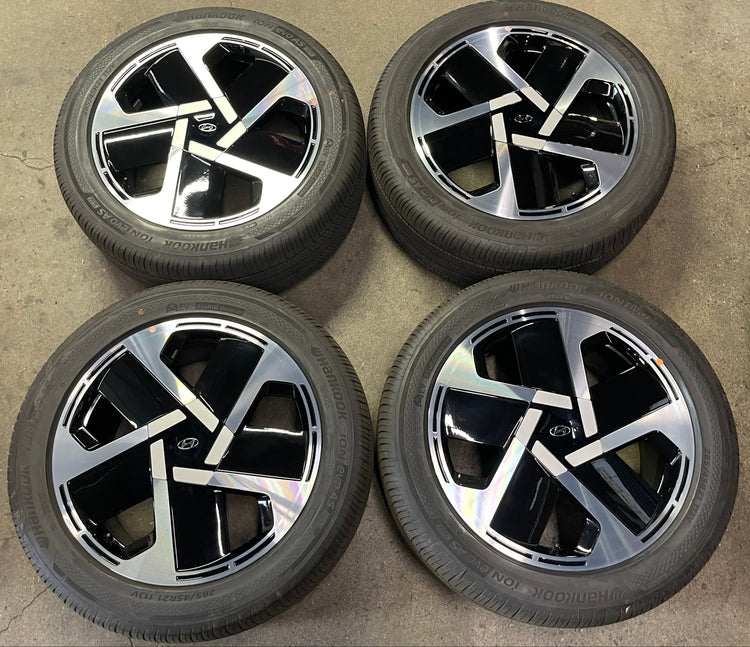 2025-2026-hyundai-ioniq-9-oem-21-wheel-tire-set-hankook.jpg
