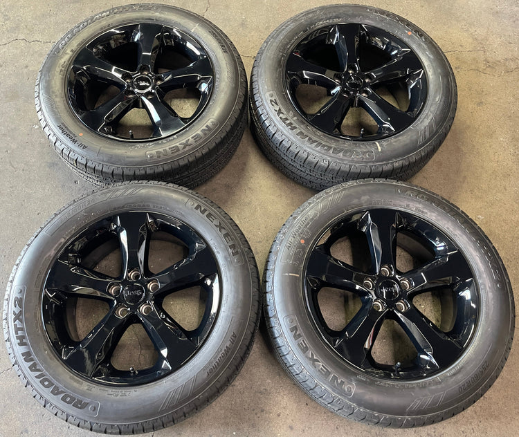 Set of 4 Used OEM 20 Inch Gloss Black Wheels Nexen Roadian 255/60R20 Tires 2021-2025 Jeep Grand Cherokee

