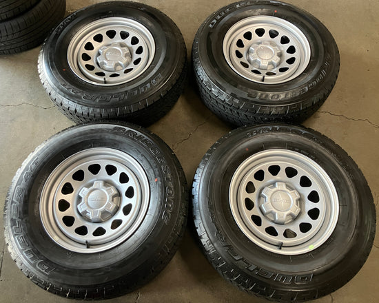2025 GMC Sierra 1500 Factory Steel Wheels Tires Rims OEM Bridgestone AT 255/75/17