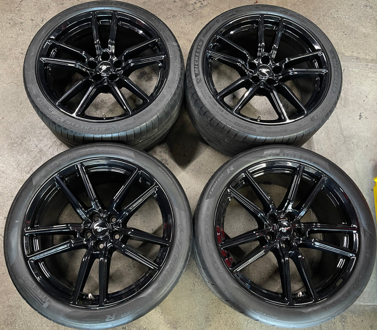 SoCal Wheels - 2022-2024 Ford Mustang Shelby GT500 20 Inch OEM Black Staggered Wheel Tire Set of 4 Gently Used
