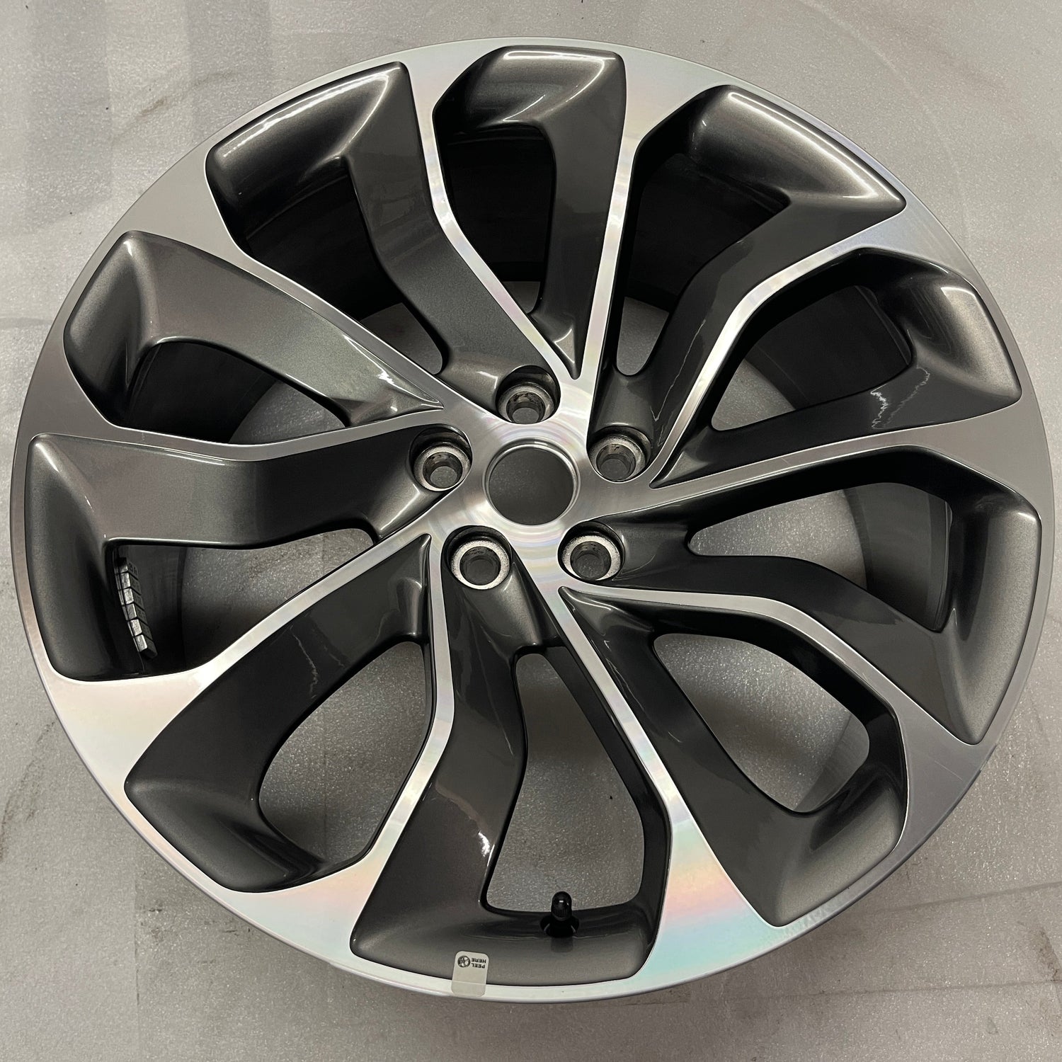 2020-2026 Lincoln Aviator OEM 21" Machined Gray Single Wheel Rim | LC5C1007E1A
