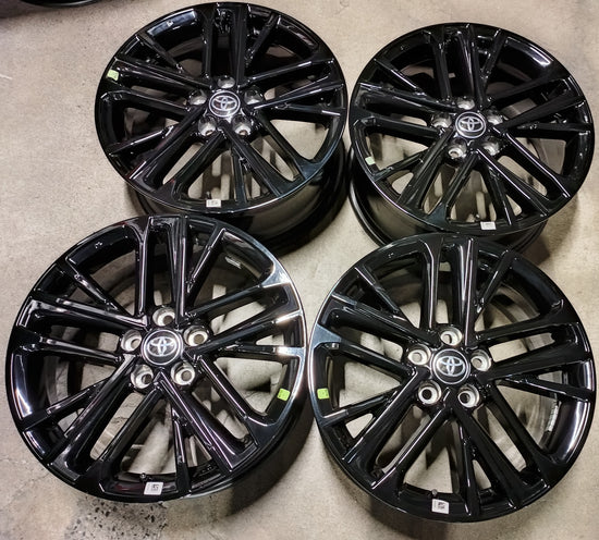 Four 2025 Factory Toyota Camry 18 Wheels OEM black rims 42611-AQ030