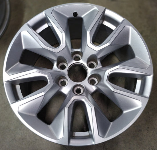 Sold One (1) 2023 Chevy Silverado LTZ Factory 20 Wheel OEM Rim 5916 Tahoe Suburban Silver