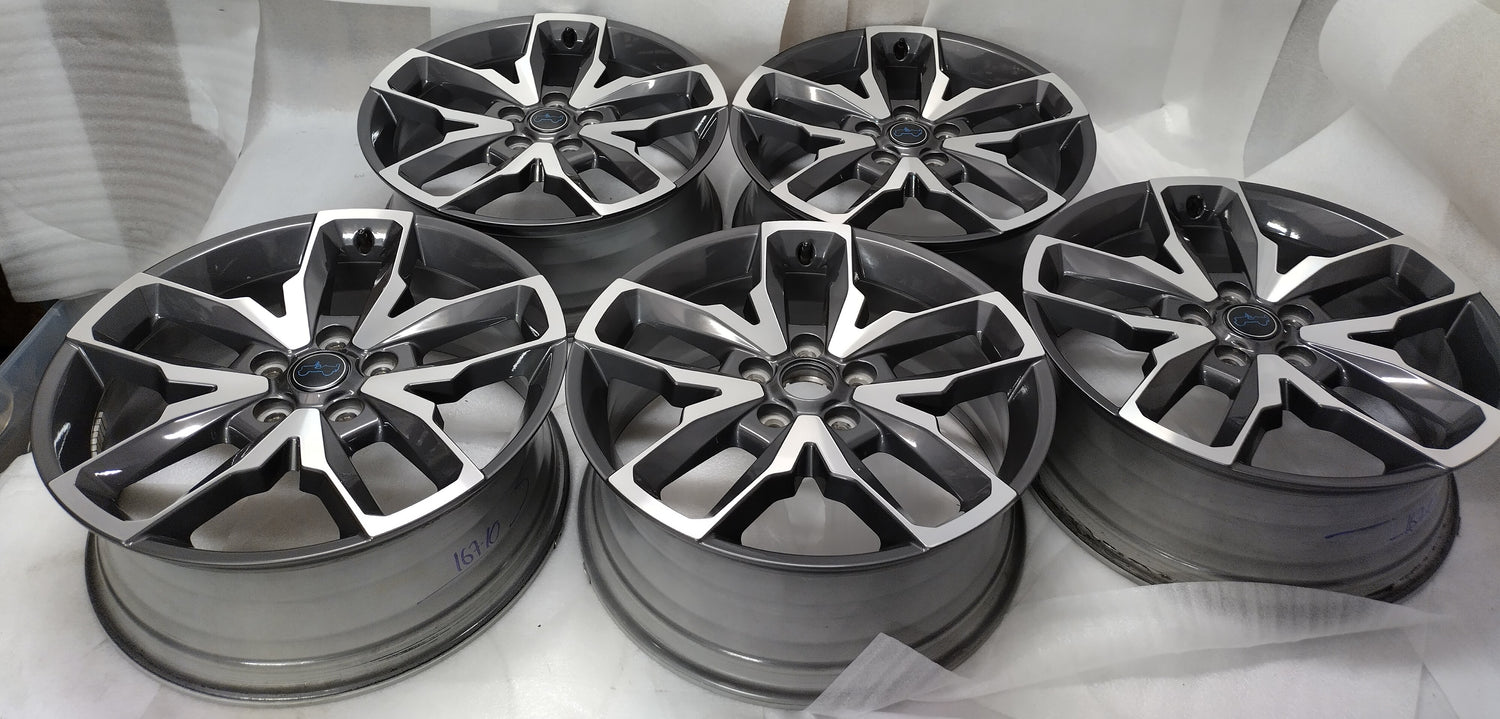 2025 Jeep Wrangler 4XE Factory 20 Inch OEM Machined Face Wheels Set of 5
