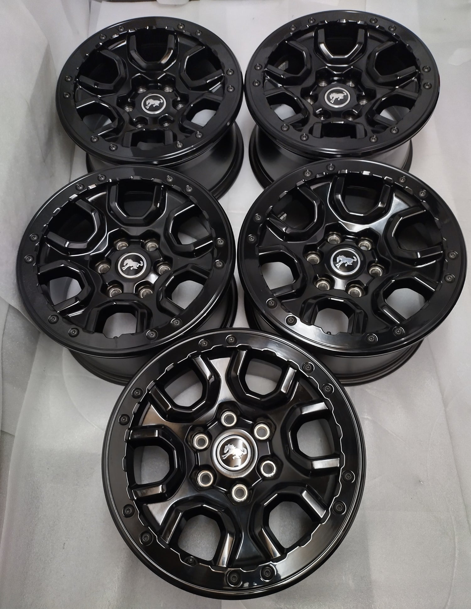 2021-2026 Ford Bronco Sasquatch 17 Inch OEM Black Silver Beadlock Wheel Rim Set of 5 Take-Off N2DC1007C1A 10388B
