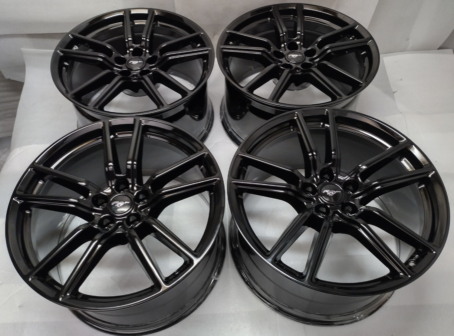 2020-2022 Ford Mustang Shelby GT500 OEM 20" Gloss Black Wheels Rims Set of 4 KR3V1007AA KR3V1007BB
