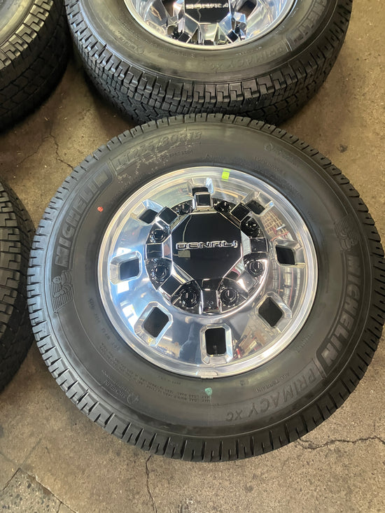 Sold Six 2025 GMC Sierra Denali 3500 HD Dually Factory 18 Wheels Tires Rims OEM 8x210