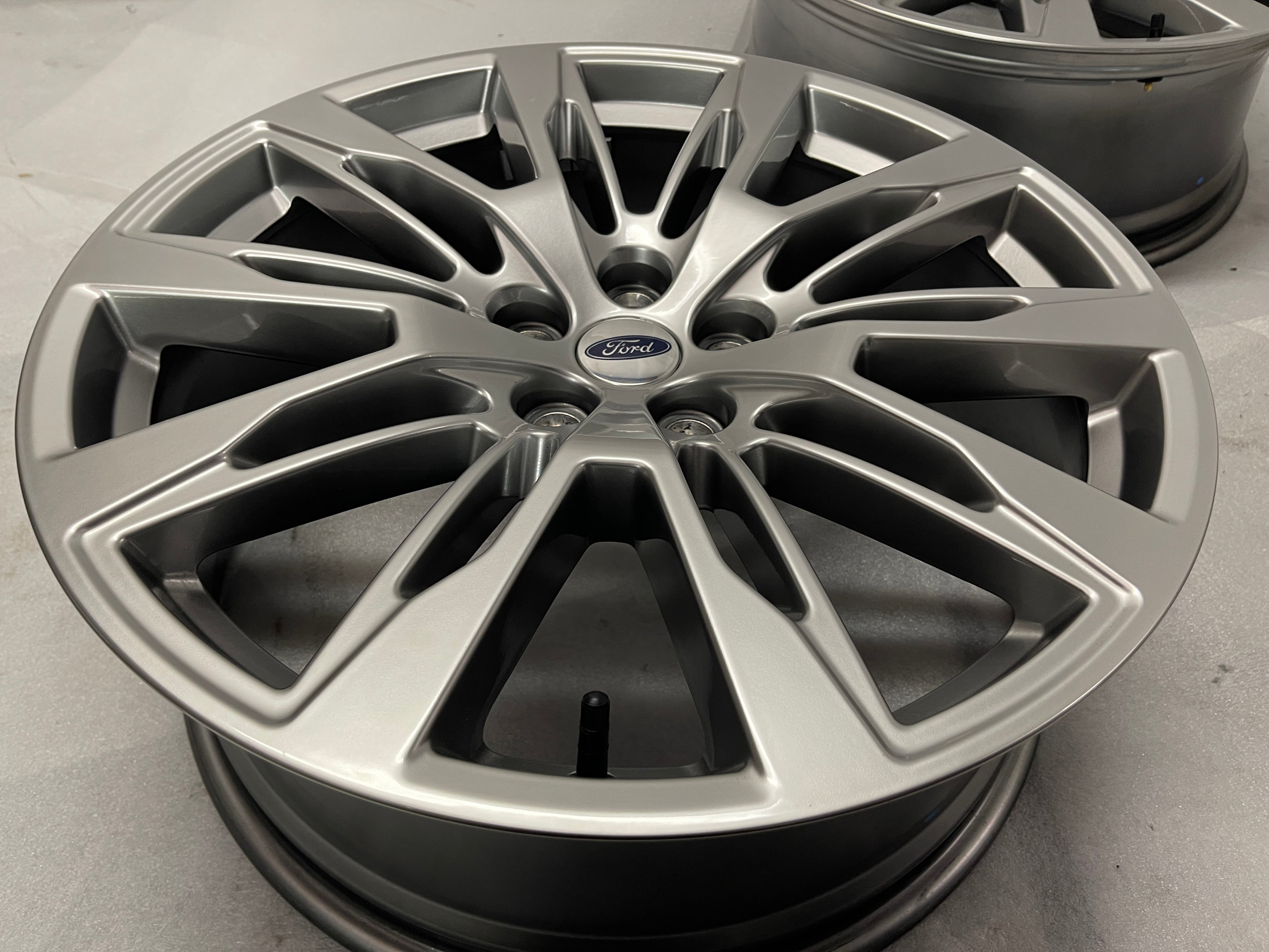 2020-2027 Ford Explorer OEM 20