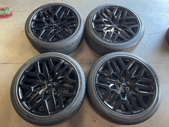 2025-2026 Ford Expedition Factory 24" Gloss Black Wheel/Rim Tire Set of 4 OEM | SL14-1007-VA 10697
