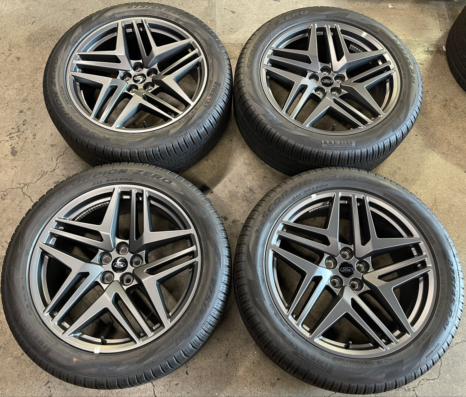 2020-2026 Ford Explorer ST OEM 21" Gray Wheel/Rim Tire Set of 4 | RB5C-1007-G1B | 10700
