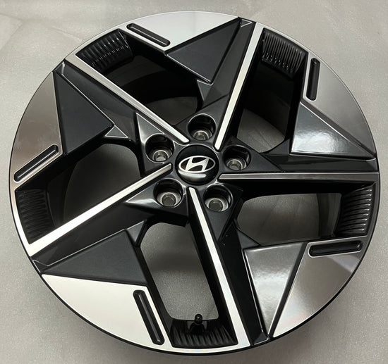 Single OEM Hyundai Tucson Factory Alloy Wheel Rim 71106 52910-N7620