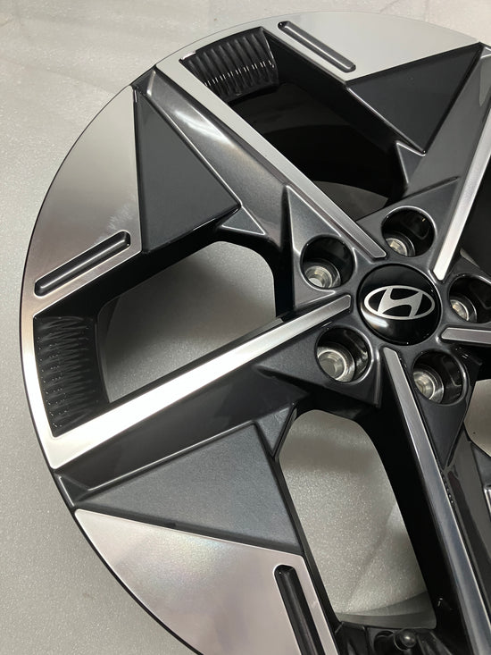 ONE Single OEM Hyundai Tucson Factory Alloy Wheel Rim 71106 52910-N7620