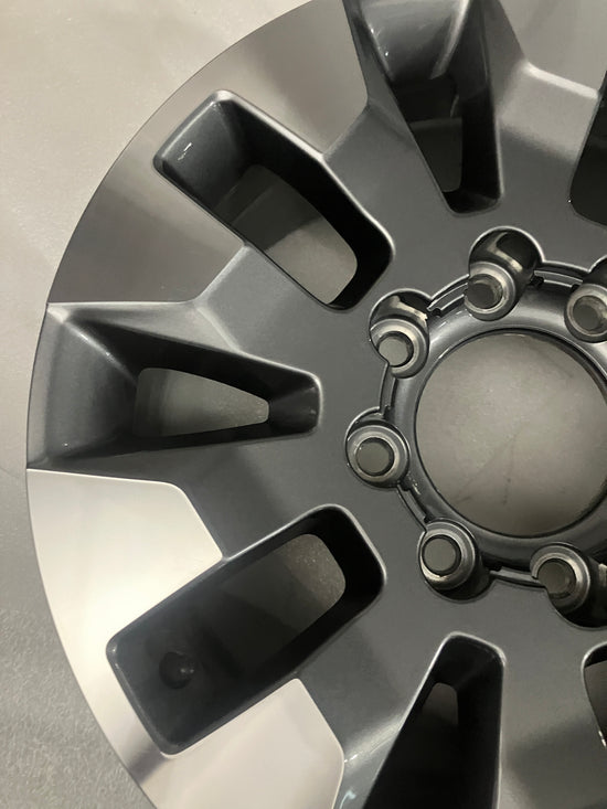 1) One 2025 Chevrolet Silverado 2500 OEM Gray Machined 20 Wheel Rim 84742718 14032