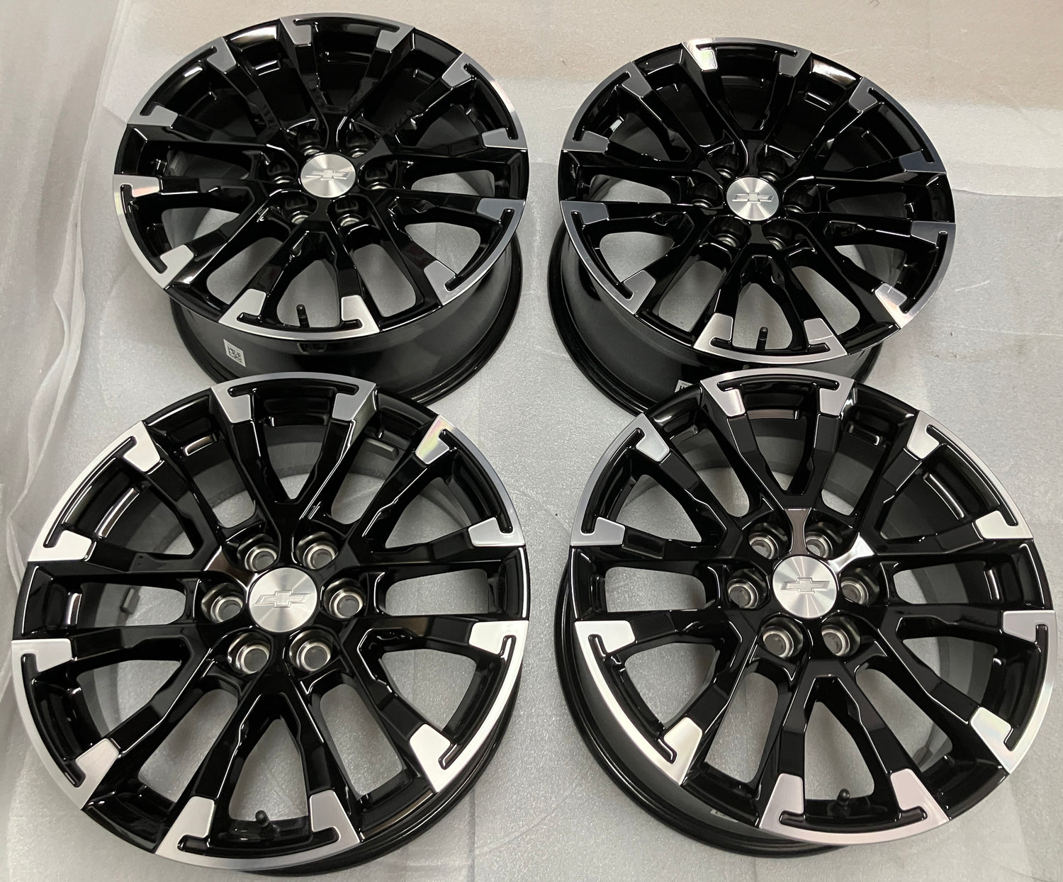 2022-2025 Chevy Traverse OEM 18" Machined Face Wheel/Rim Set of 4 Original 84886629 14154
