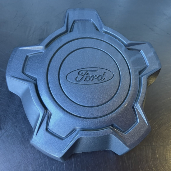 One Single OEM Ford Maverick Center cap NZ6C-1000-A1A