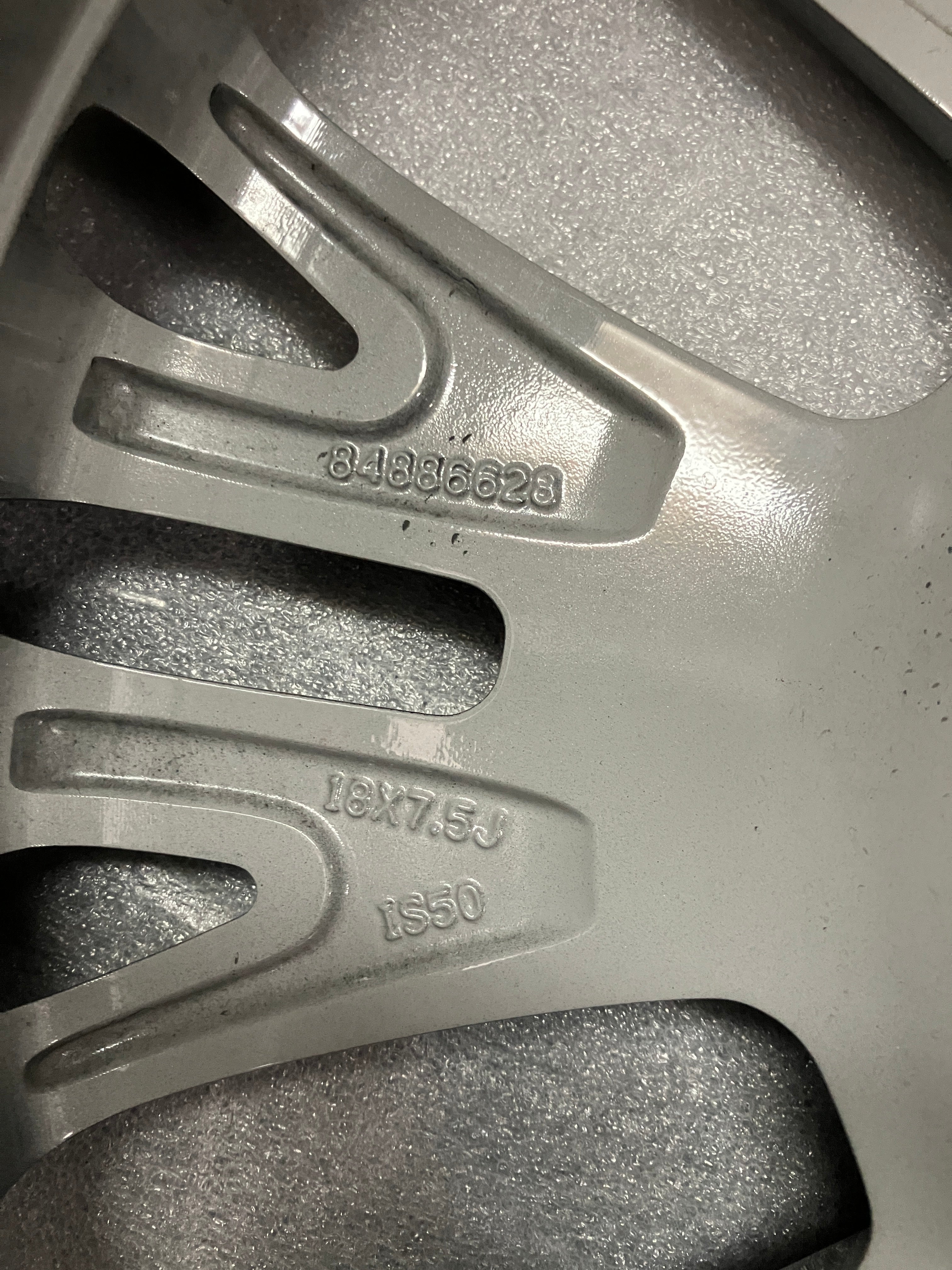 2024-2026 Chevy Traverse 18