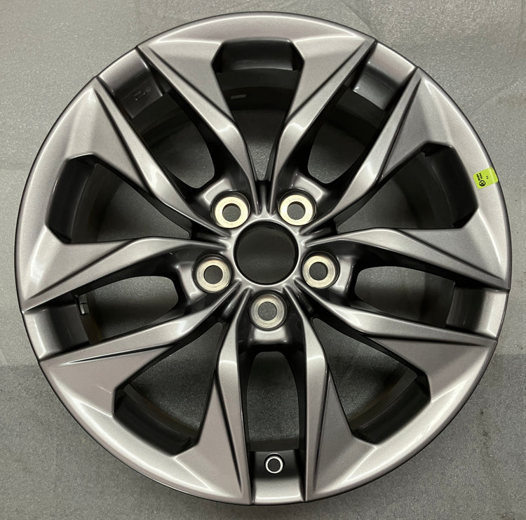 2021-2025 Toyota Sienna Factory 17" Hyper Silver Wheel Rim Single OEM Original 4261108200
