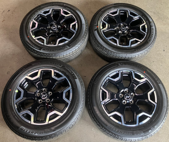 Sold 2026 Ford Bronco Sport Factory 18 Wheels Tires OEM Rims Maverick R1PC1007BA Black