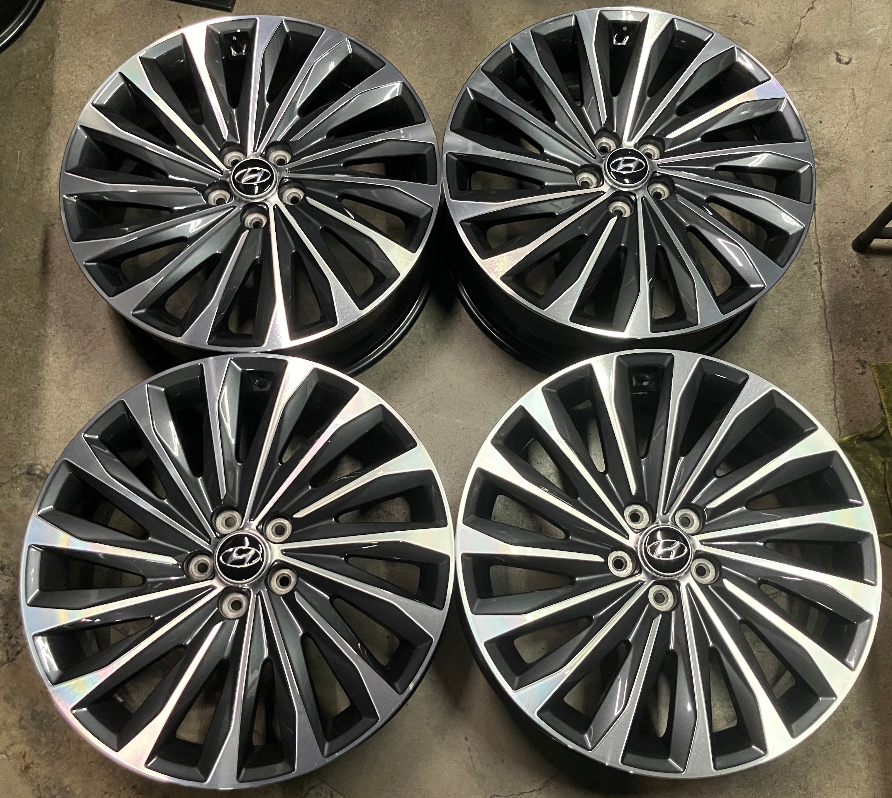 Sold Four 2025 Hyundai Palisade Calligraphy Factory 20 Wheels Oem 7104 ...