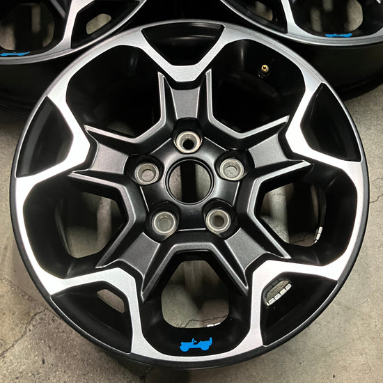 Five 2025 Jeep Wrangler Factory 17" Wheels OEM Rims 96832 Gladiator Black
