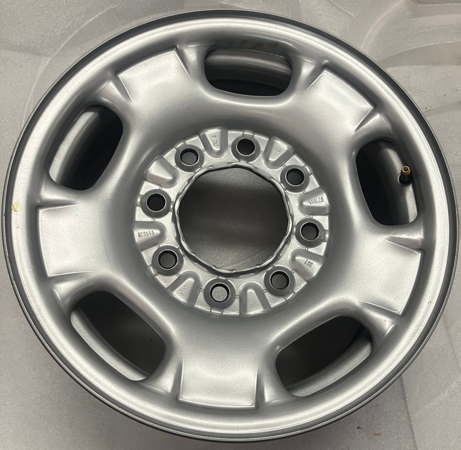 2011-2026 Chevy Silverado GMC Sierra 2500HD 3500HD Factory 17" Silver Steel Wheel Rim Single OEM Original 9597724
