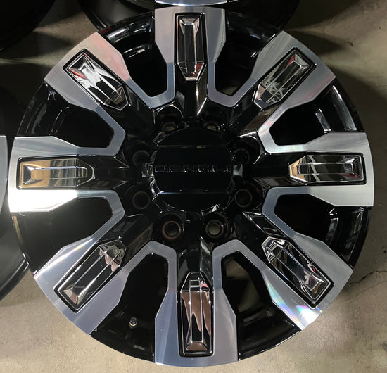 Four 2025 GMC Sierra Denali HD2500 Factory 20" Wheels Rims OEM Black 84830459 Chrome