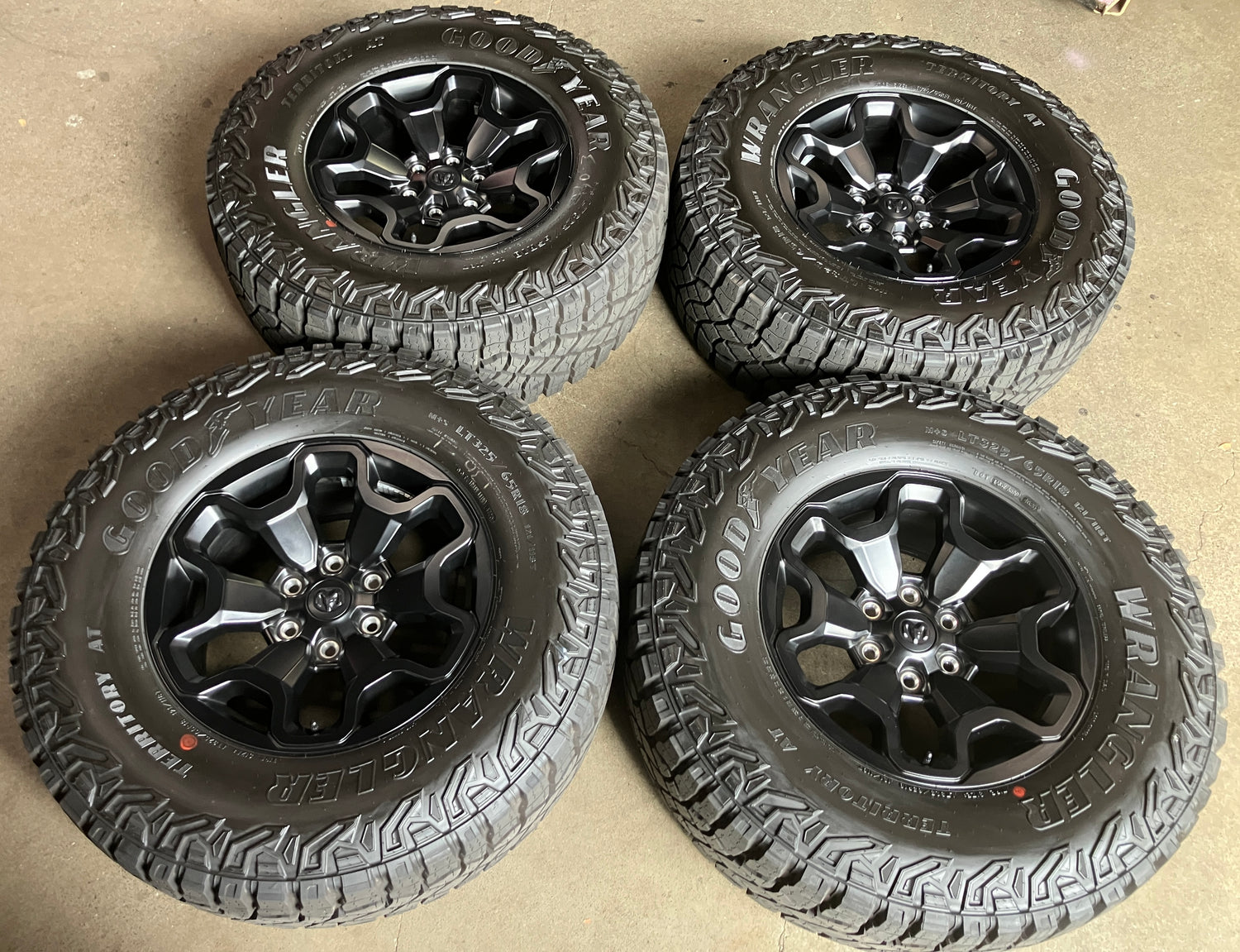 2026 RAM 1500 RHO TRX OEM 18" Polished Wheel/Rim Tire Set of 4 — 6VB84TRMAA Goodyear Territory AT LT325/65R18
