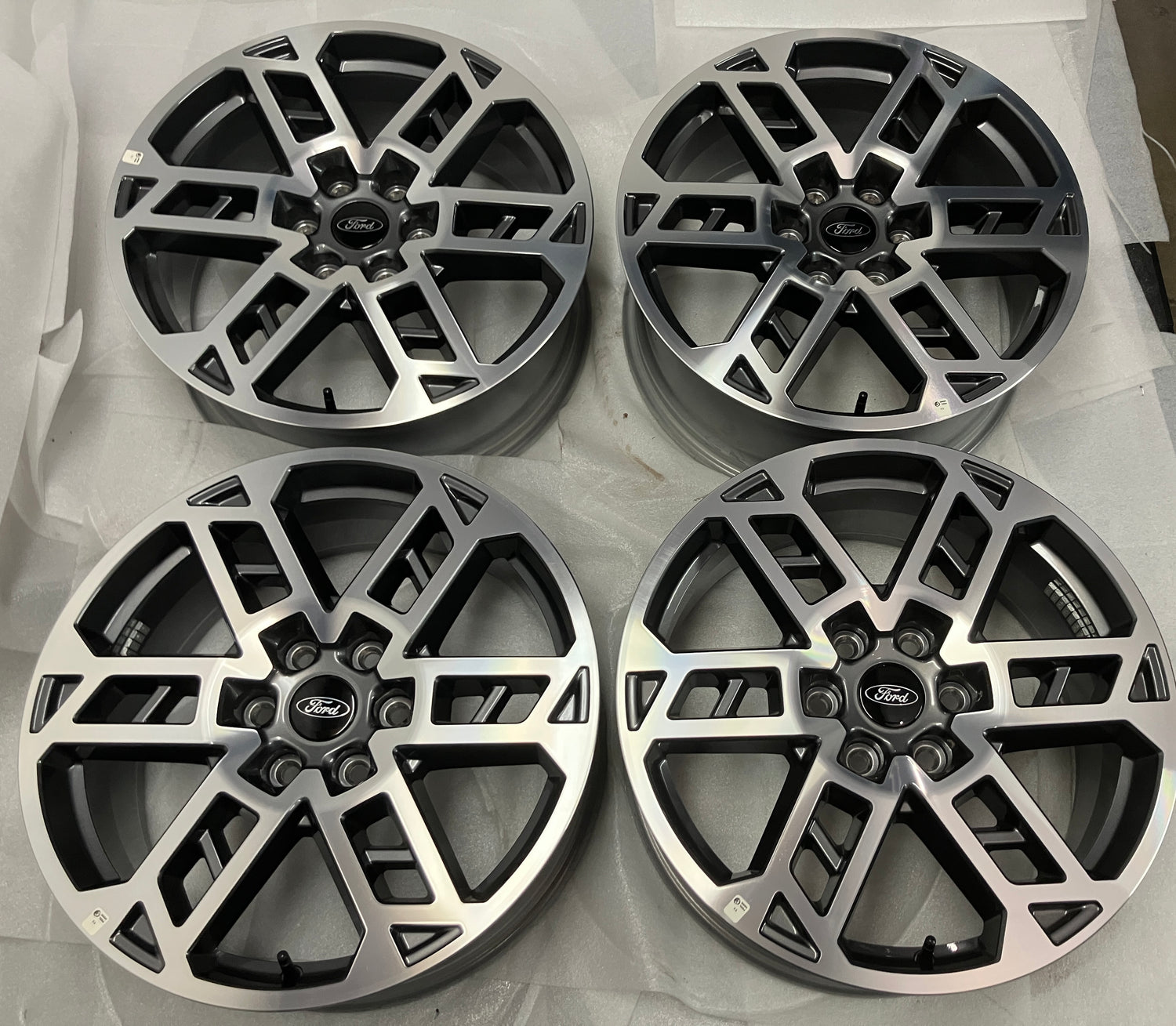 2004-2026 Ford F150 Expedition OEM 20" Machined Charcoal Wheel Rim Set of 4 — SL14007FA 10692
