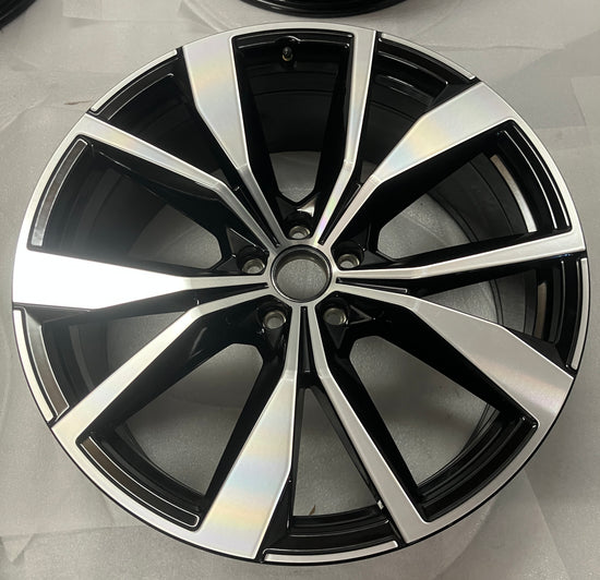 2024-2025 Volkswagen Atlas Factory 21 Inch Machined Black Inlay OEM Single Wheel Rim