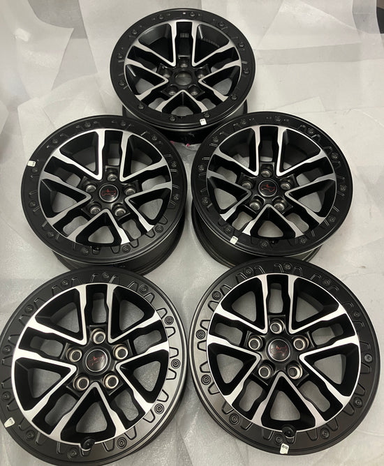 2025-2026 Jeep Wrangler Rubicon X392 Factory 17" Black Silver Beadlock OEM Wheel Rim Set of 5 | 04755611AA 9329
