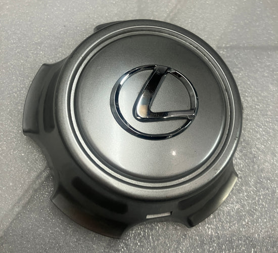 SoCal Wheels - 1998-2002 Lexus LX470 OEM Hyper Silver Center Cap Single
