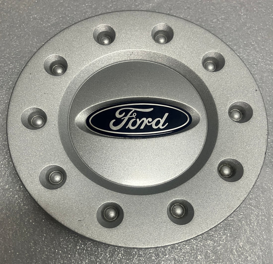 SoCal Wheels - 2005-2007 Ford Five Hundred OEM Silver Center Cap 18 Inch Wheel Single
