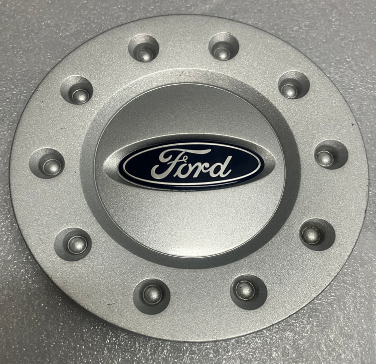 SoCal Wheels - 2005-2007 Ford Five Hundred OEM Silver Center Cap 18 Inch Wheel Single
