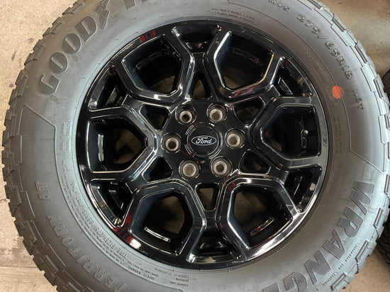 2025 Ford F150 Factory 18 Wheels Tires OEM 10340 Rims Gloss Black 275/65/18 Goodyear AT