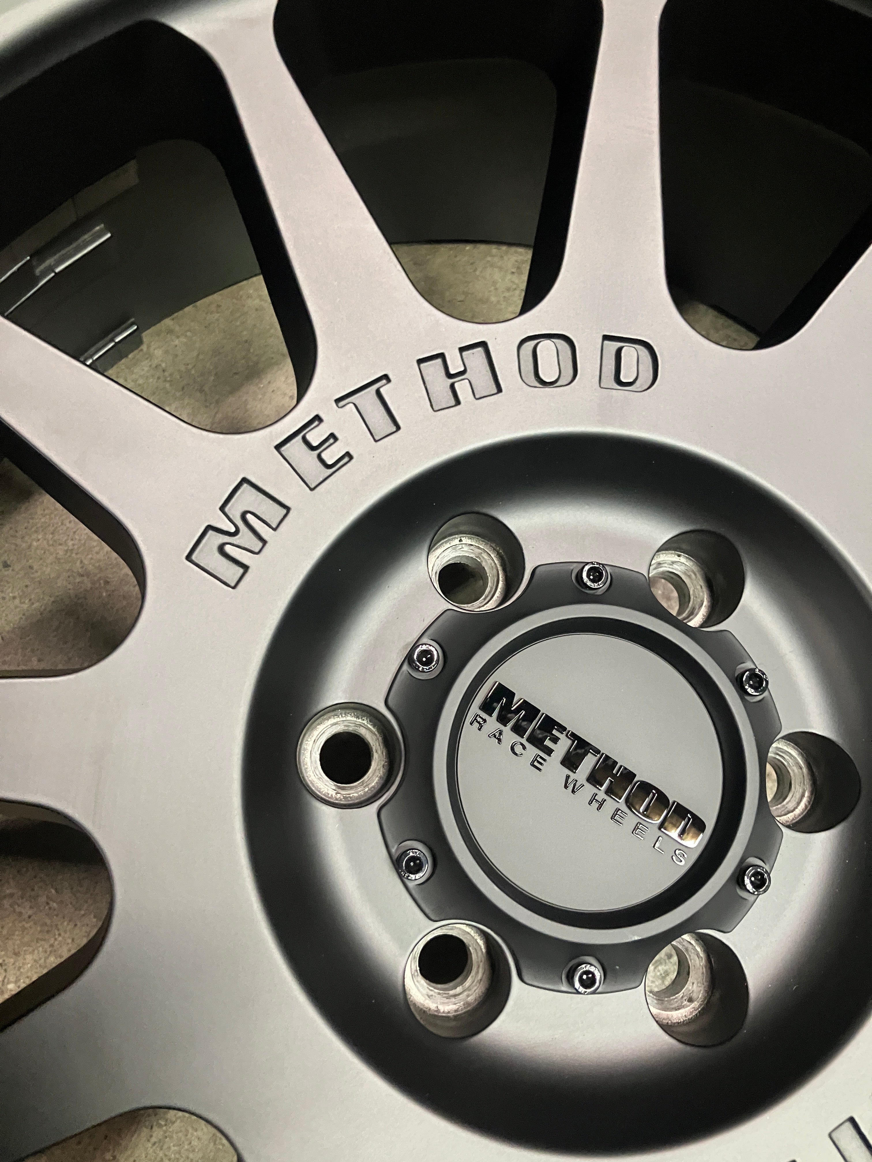 ドック フローテーション デバイス Method NV605 OEM Wheels Rims 20x9 6x135 -12 Black – Socal Wheels