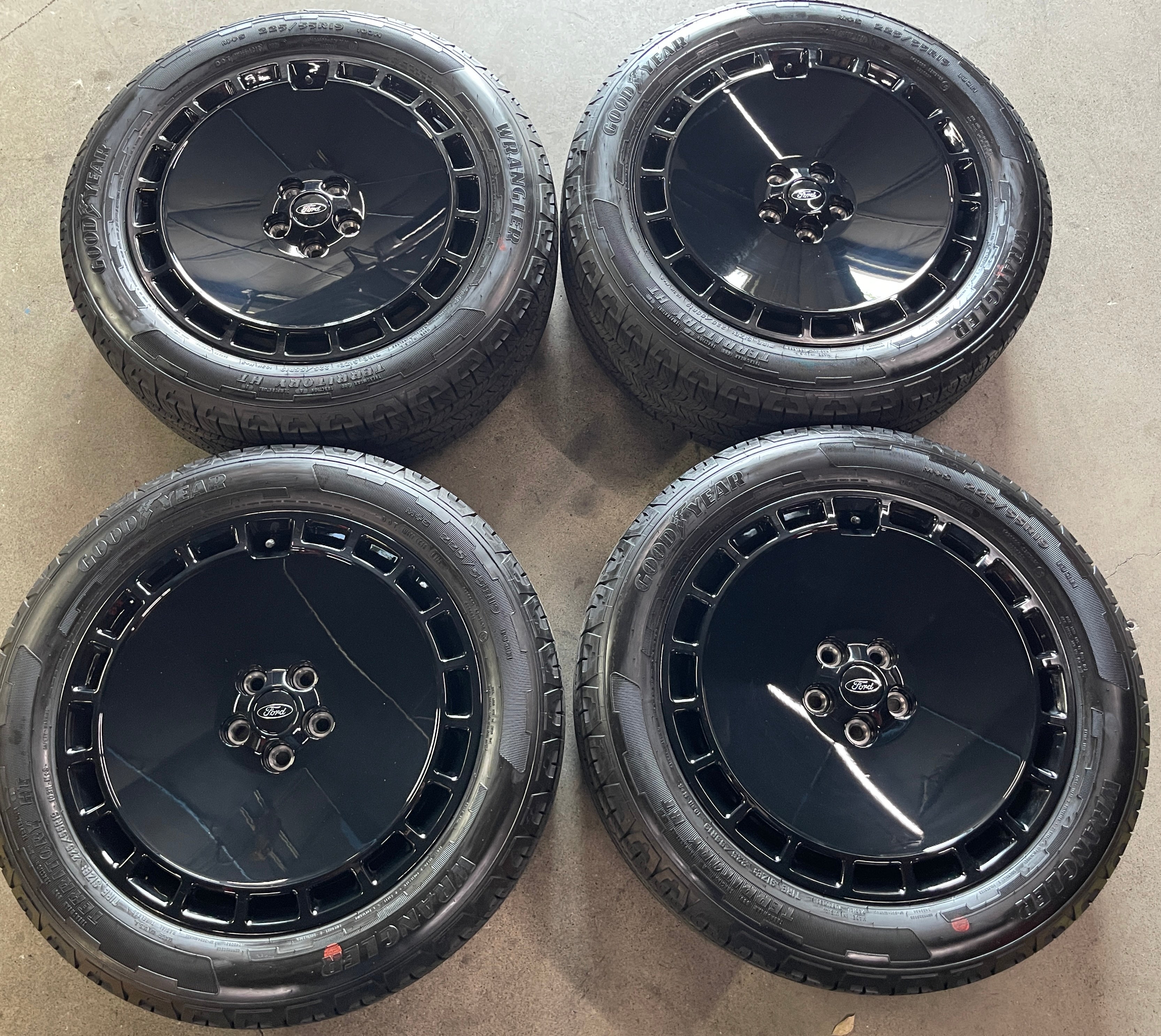 Sold 2025 Ford Maverick LOBO Factory 19 Wheels Tires OEM Rims Black SZ ...