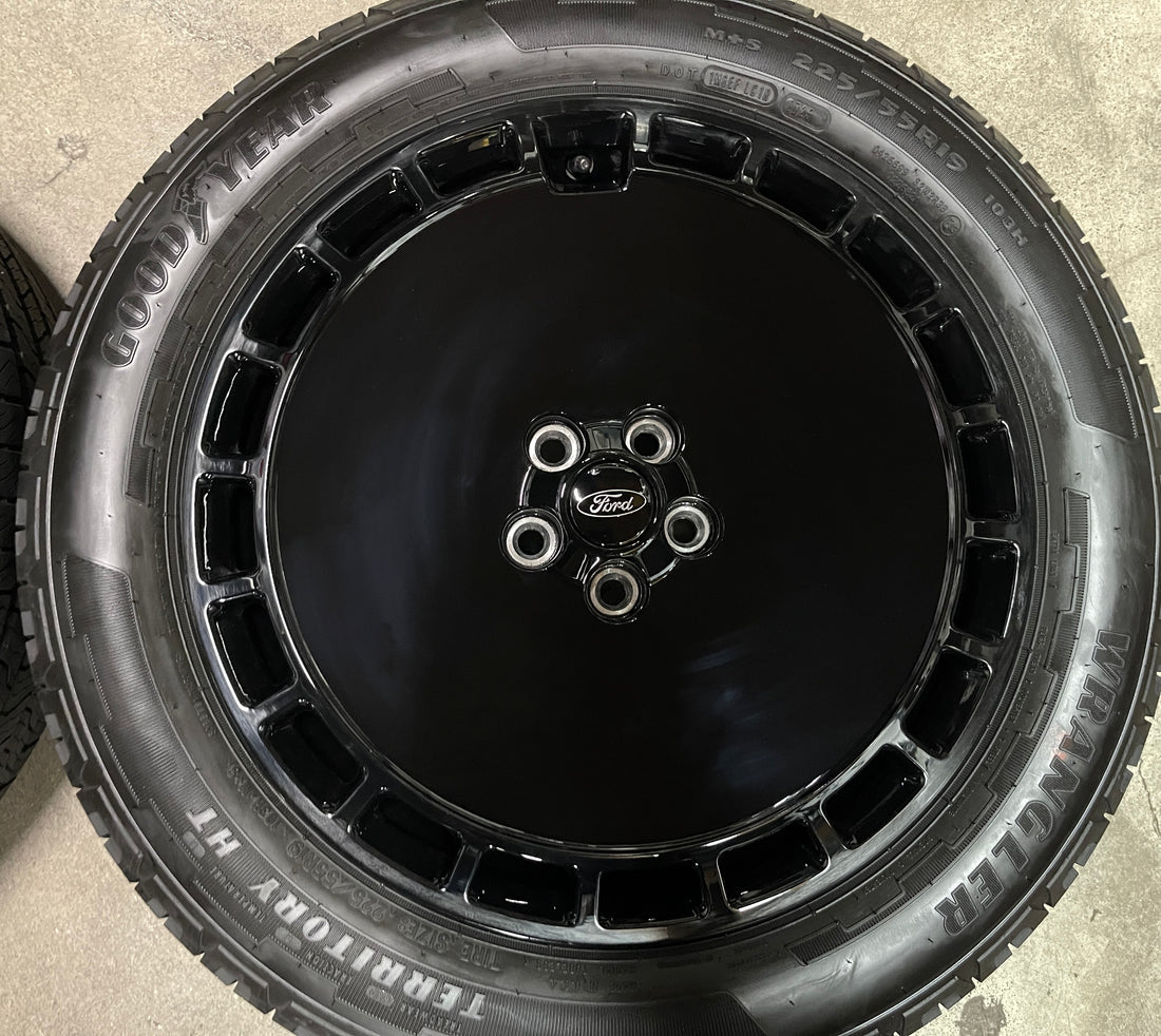 2025 Ford Maverick LOBO OEM Wheel & Tire 19x7.5 5x108 +37.5 Gloss ...