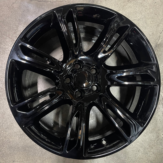 One Single 2019 Land Rover Evoque Factory 19 Wheels OEM 72274 RIMS LR096555 Gloss Black Powder