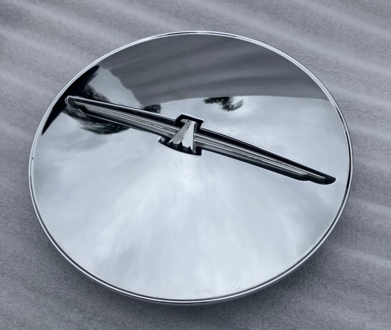 One Single 2002 2003 OEM Ford Thunderbird CHROME Center Hub Cap  1W63-1A096-BD