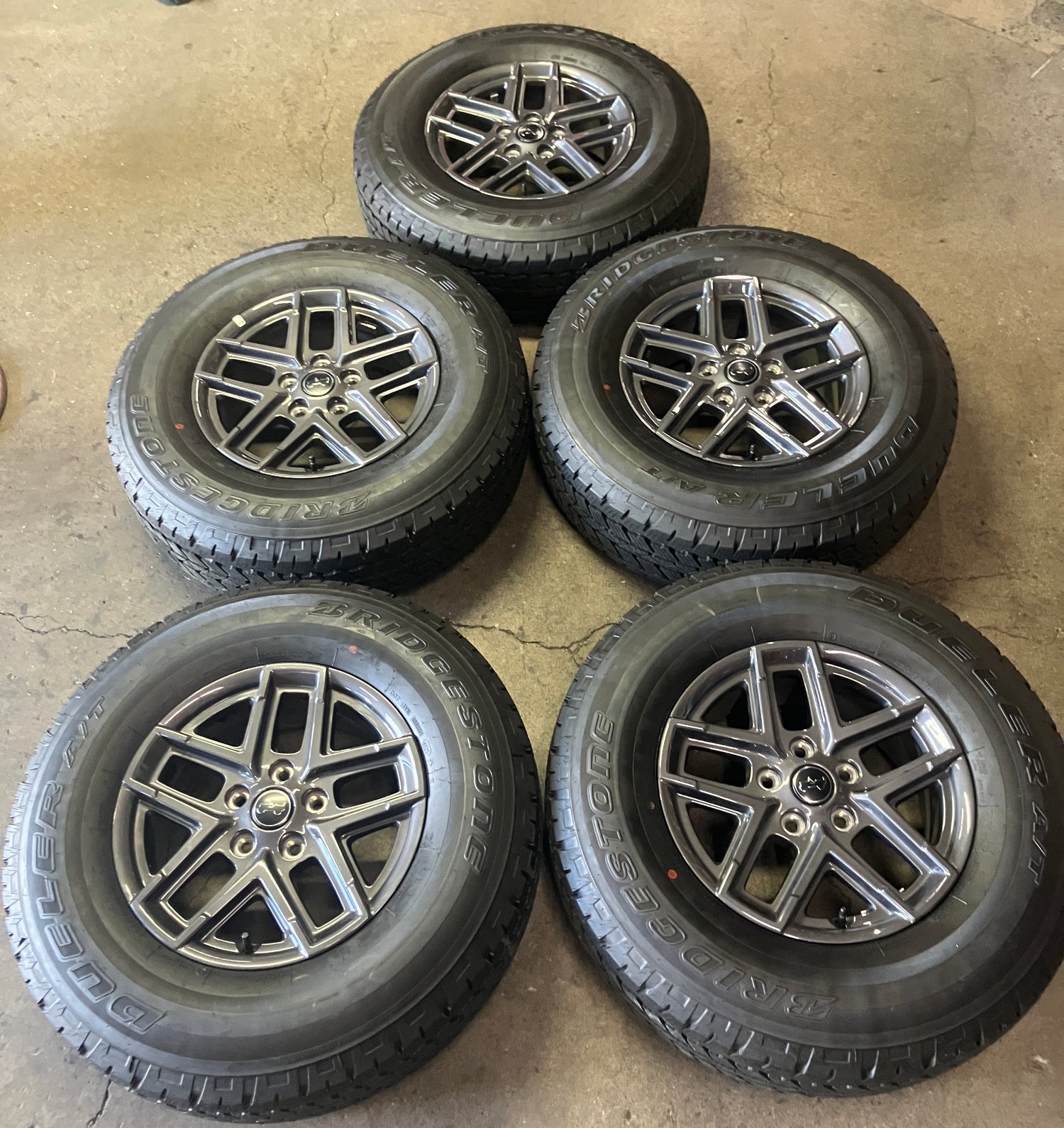 2025-2026 Jeep Wrangler Factory 17 Inch OEM Charcoal Wheel/Rim Tire Set of 5 Take-Off
