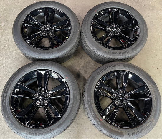 Sold 2025 Ford Mustang GT Factory 18 Wheels Tires Rims OEM PR3C1007BA Black 255/45/18