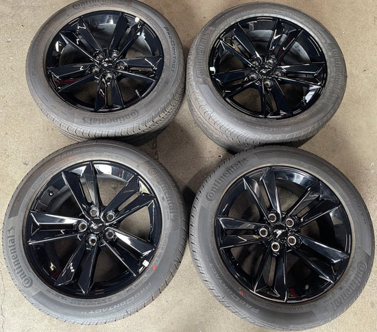 Sold 2025 Ford Mustang GT Factory 18 Wheels Tires Rims OEM PR3C1007BA Black 255/45/18