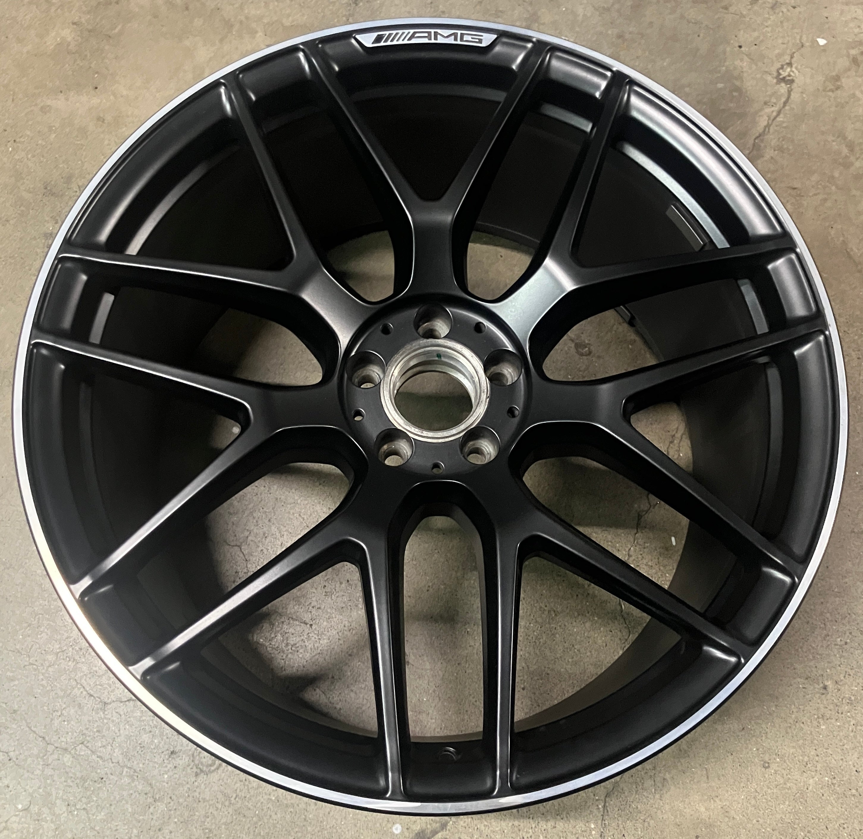 2020-2025 Mercedes-Benz GLE53 GLE63 AMG OEM Wheel Rim 22x11.5